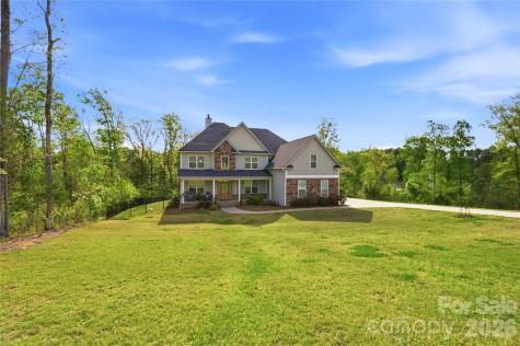 1052 Lakefront Woods Belmont NC 28012