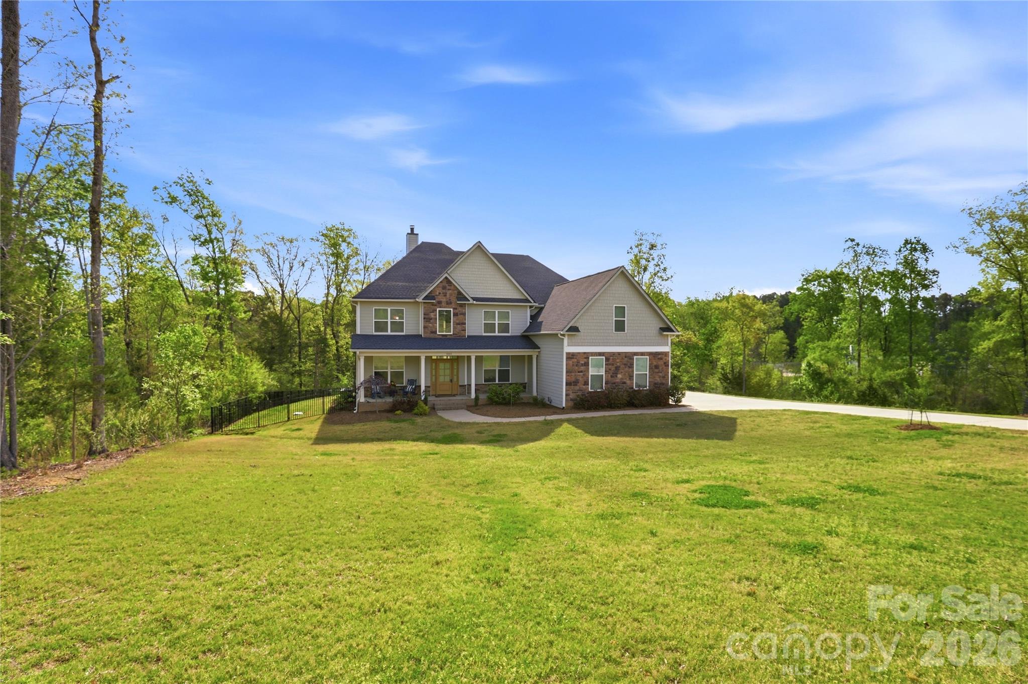 1052 Lakefront Woods Belmont NC 28012