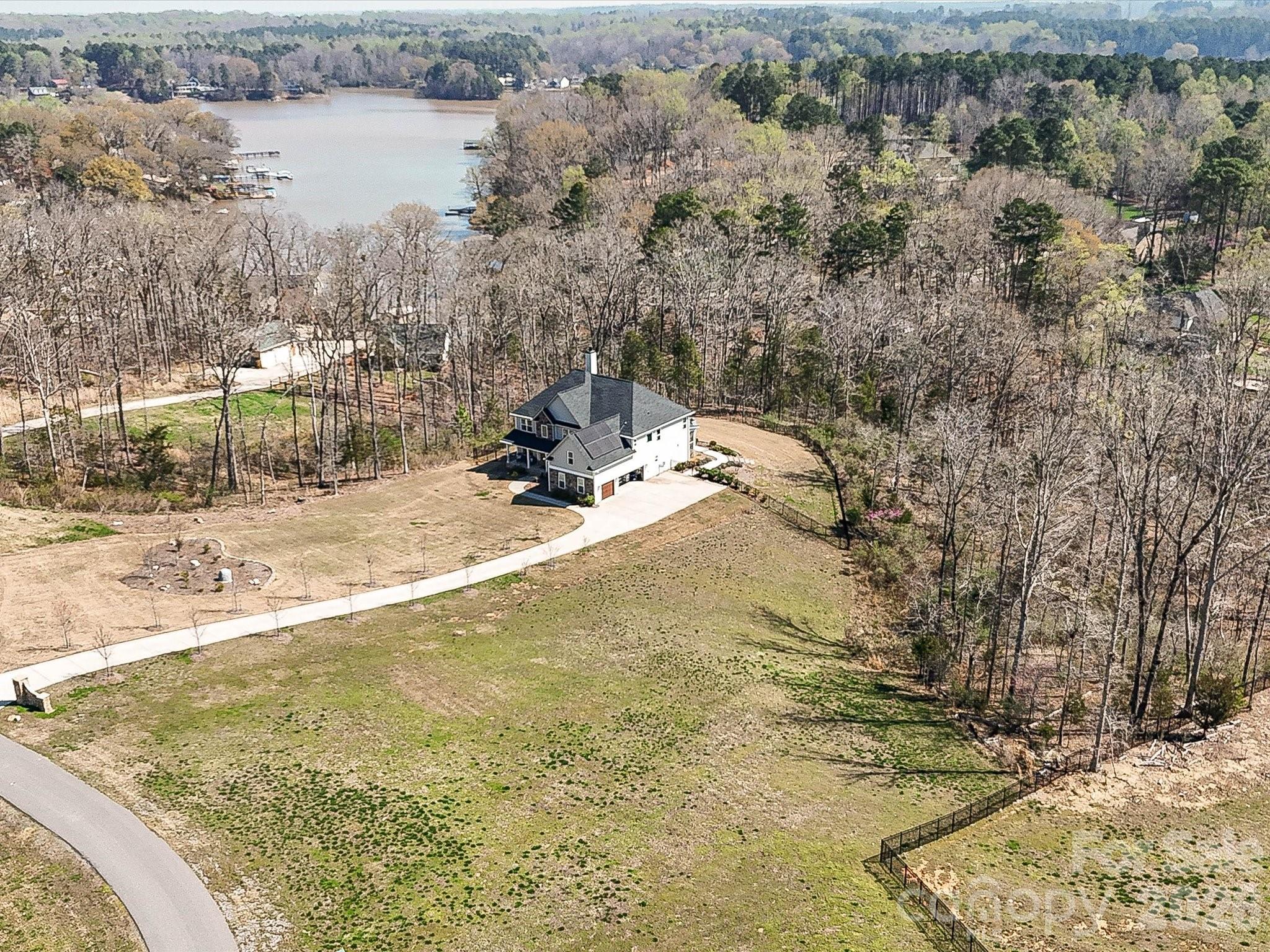 1052 Lakefront Woods Belmont NC 28012