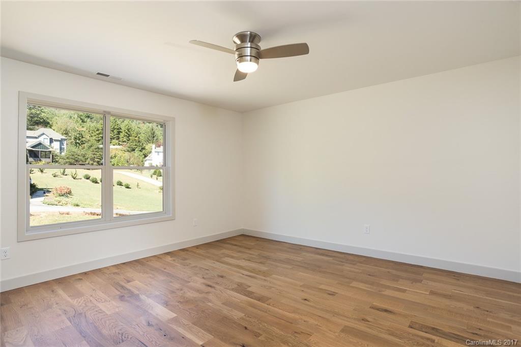 42 Kirkland Drive Asheville NC 28805