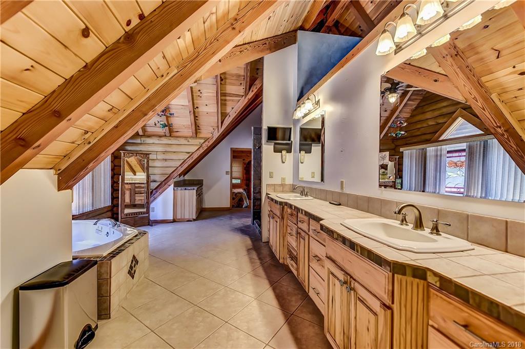 7215 High Point Court Charlotte NC 28278