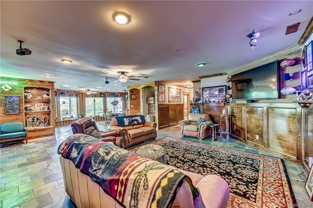 7215 High Point Court Charlotte NC 28278