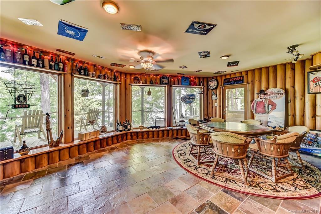 7215 High Point Court Charlotte NC 28278