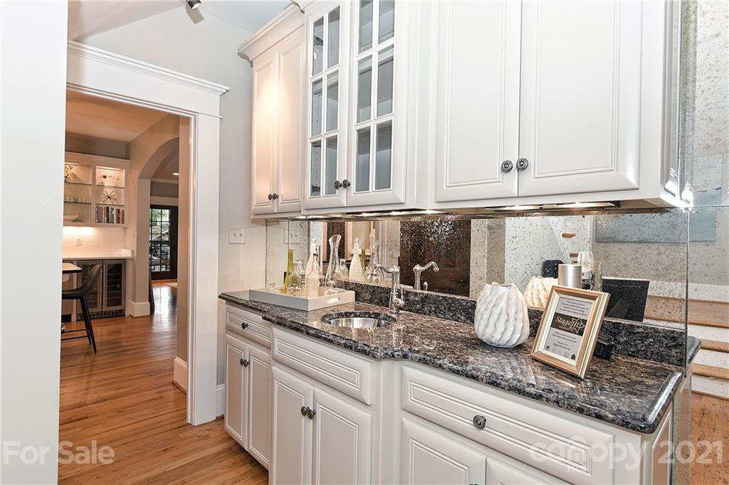 416 N Dotger Avenue Charlotte NC 28204