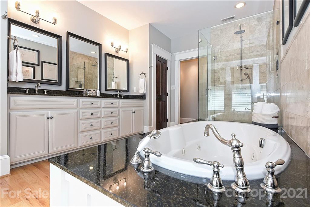 416 N Dotger Avenue Charlotte NC 28204