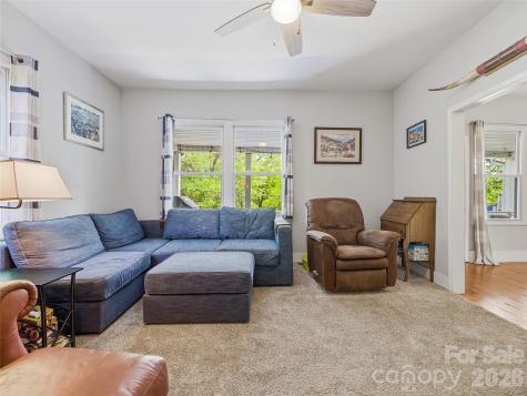 95 Baker Avenue Asheville NC 28806
