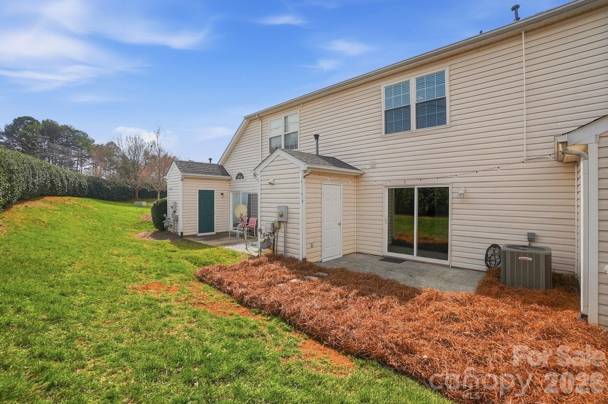 7531 Pilot Cove Court Denver NC 28037