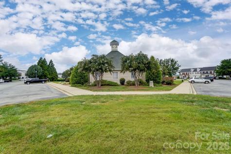 7531 Pilot Cove Court Denver NC 28037