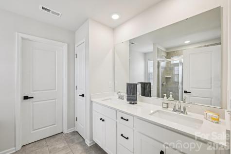 4555 Clifton Mill Lane Maiden NC 28650