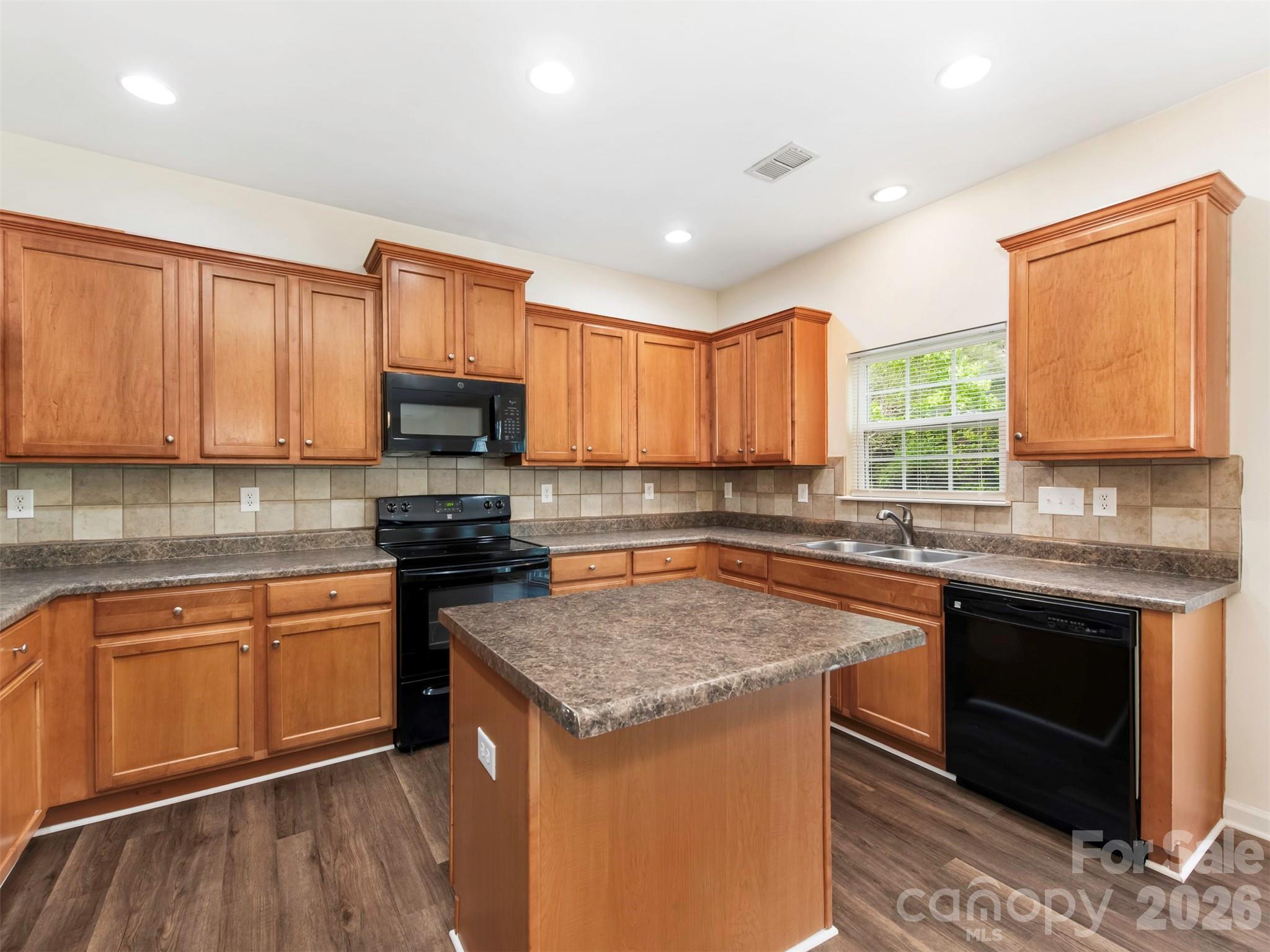 6507 Hermsley Road Charlotte NC 28278