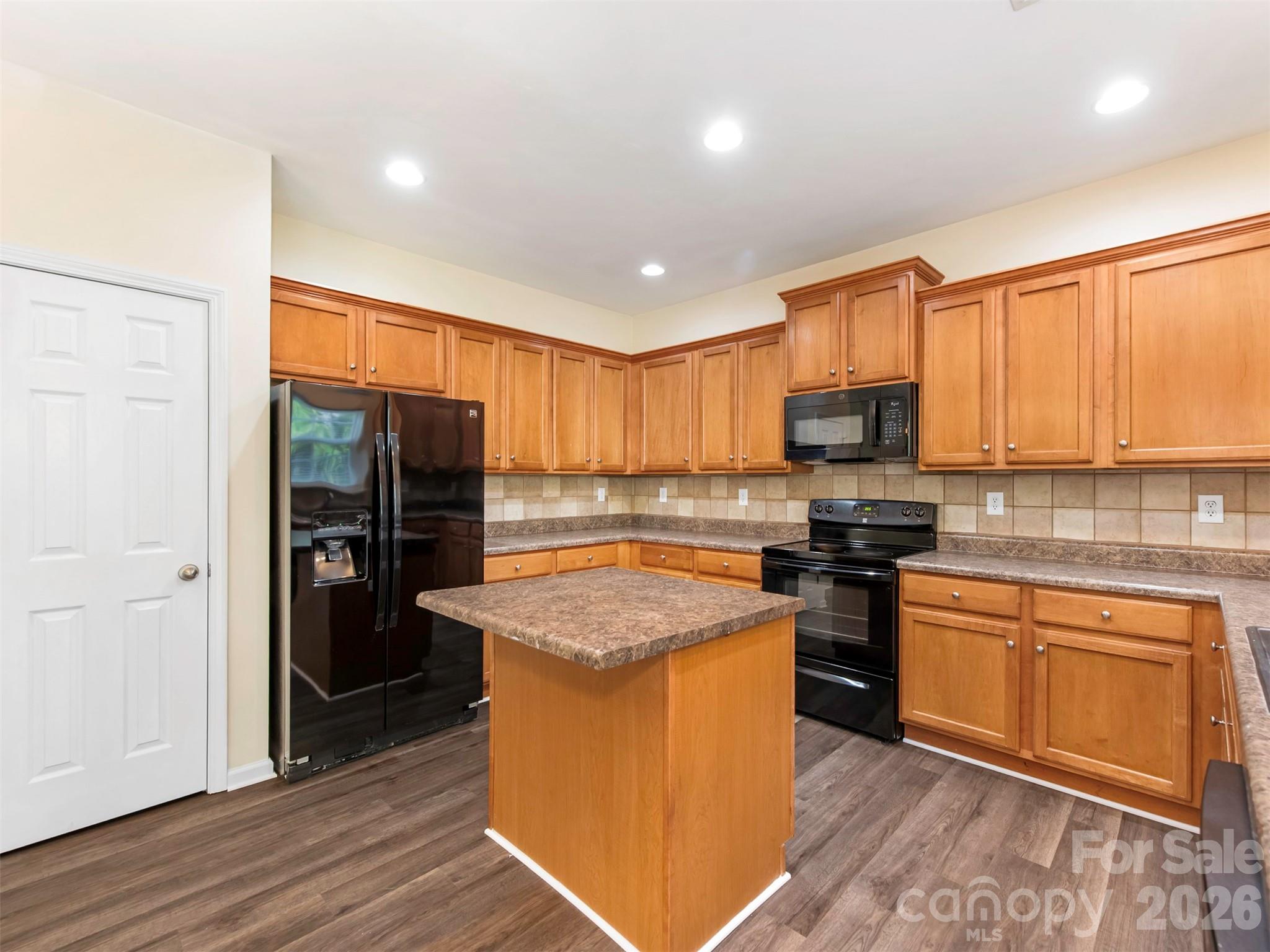 6507 Hermsley Road Charlotte NC 28278