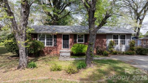 326 Tanner Street Rutherfordton NC 28139