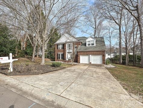 9027 Tayside Court Huntersville NC 28078
