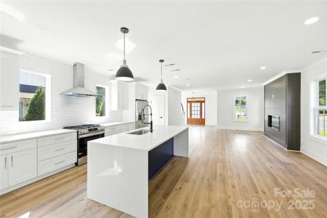 901 Edgemont Avenue Belmont NC 28012