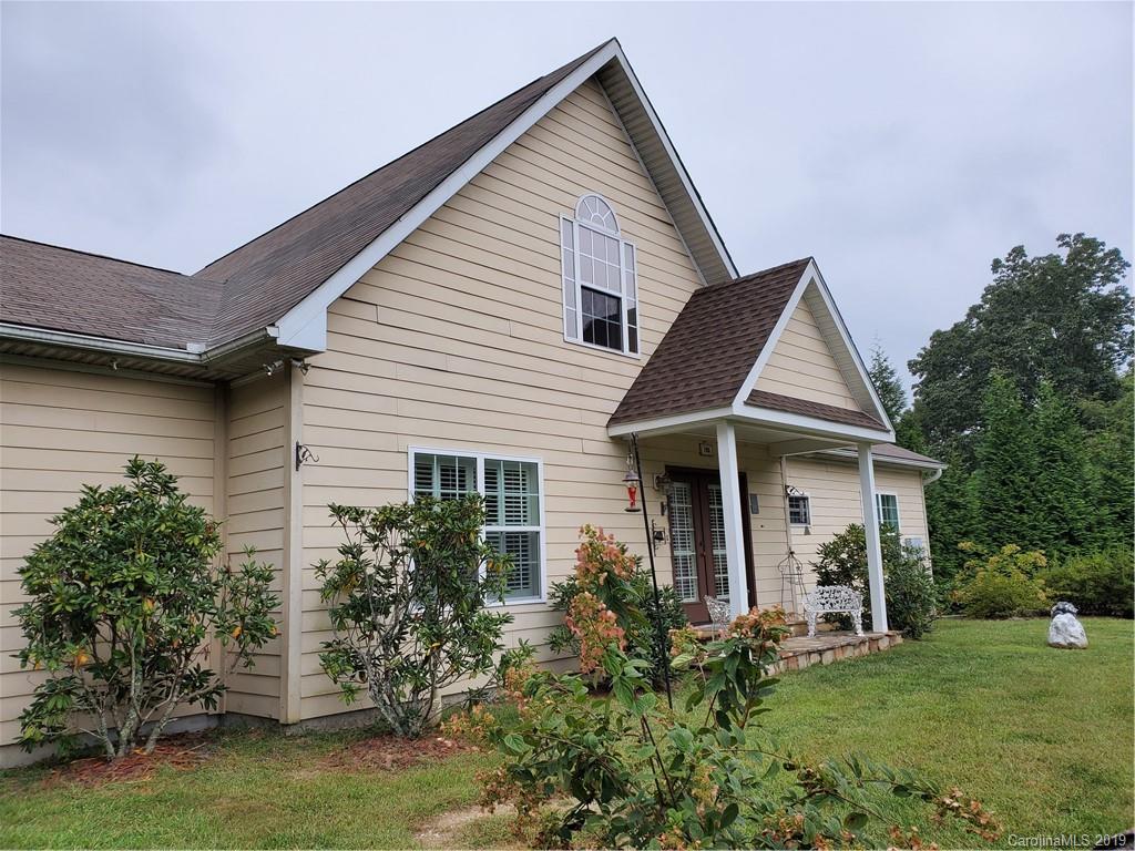 105 Parkway View Lane Penrose NC 28766