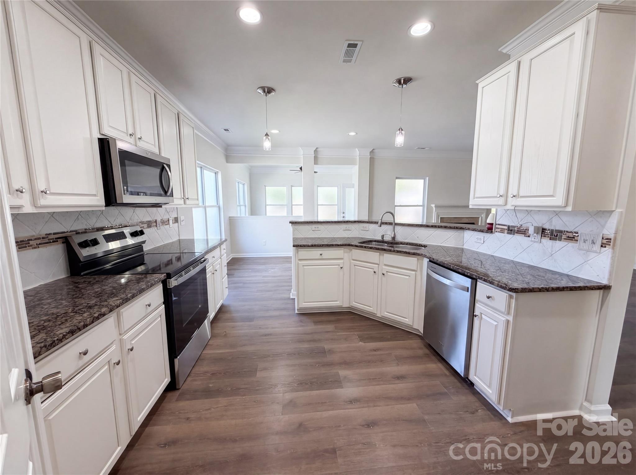 6767 Thistle Down Drive Harrisburg NC 28075
