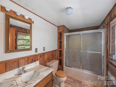 775 Chambers Cove Road Canton NC 28716