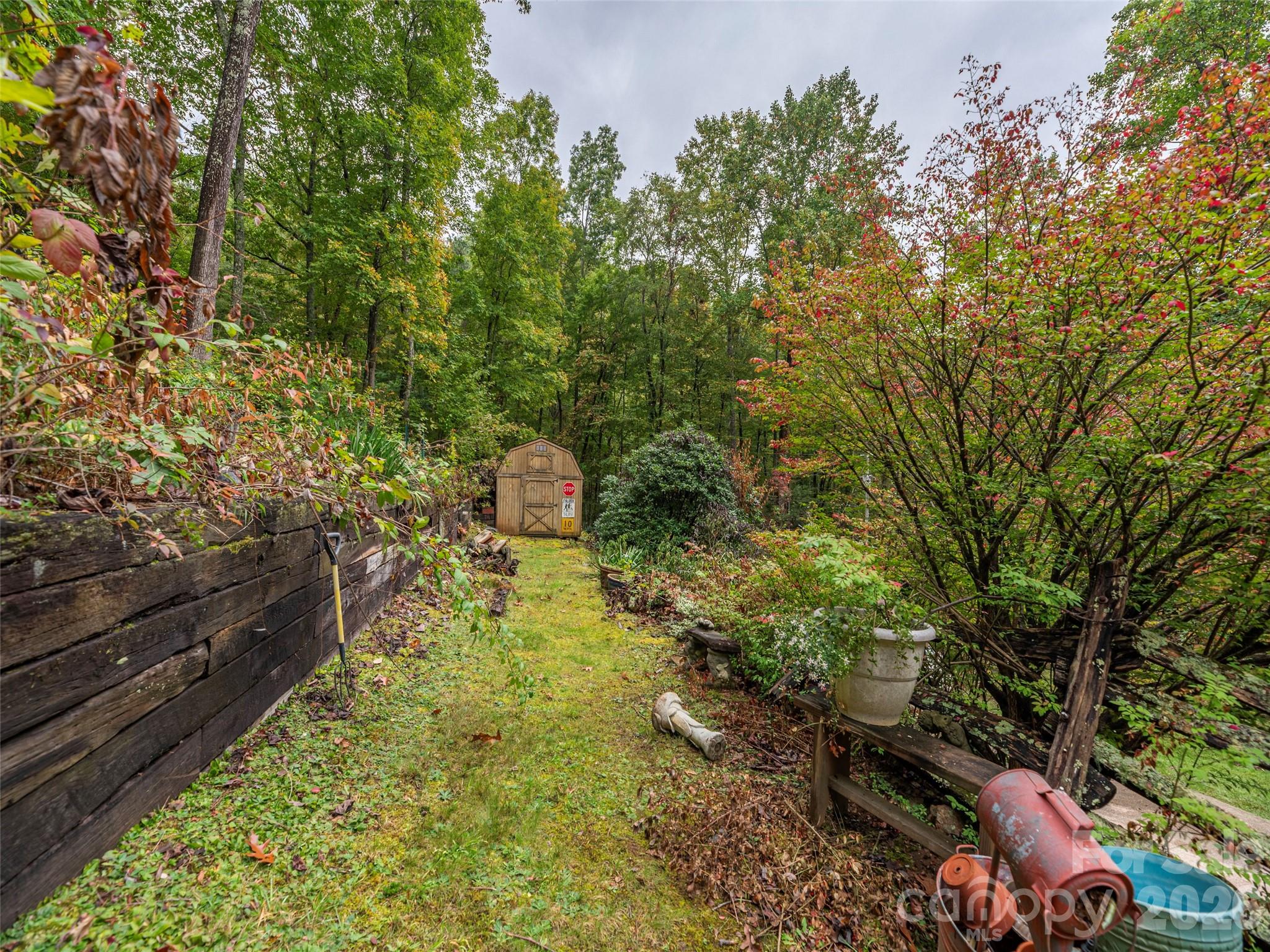 775 Chambers Cove Road Canton NC 28716