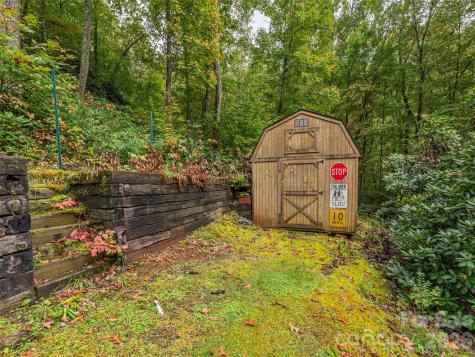 775 Chambers Cove Road Canton NC 28716