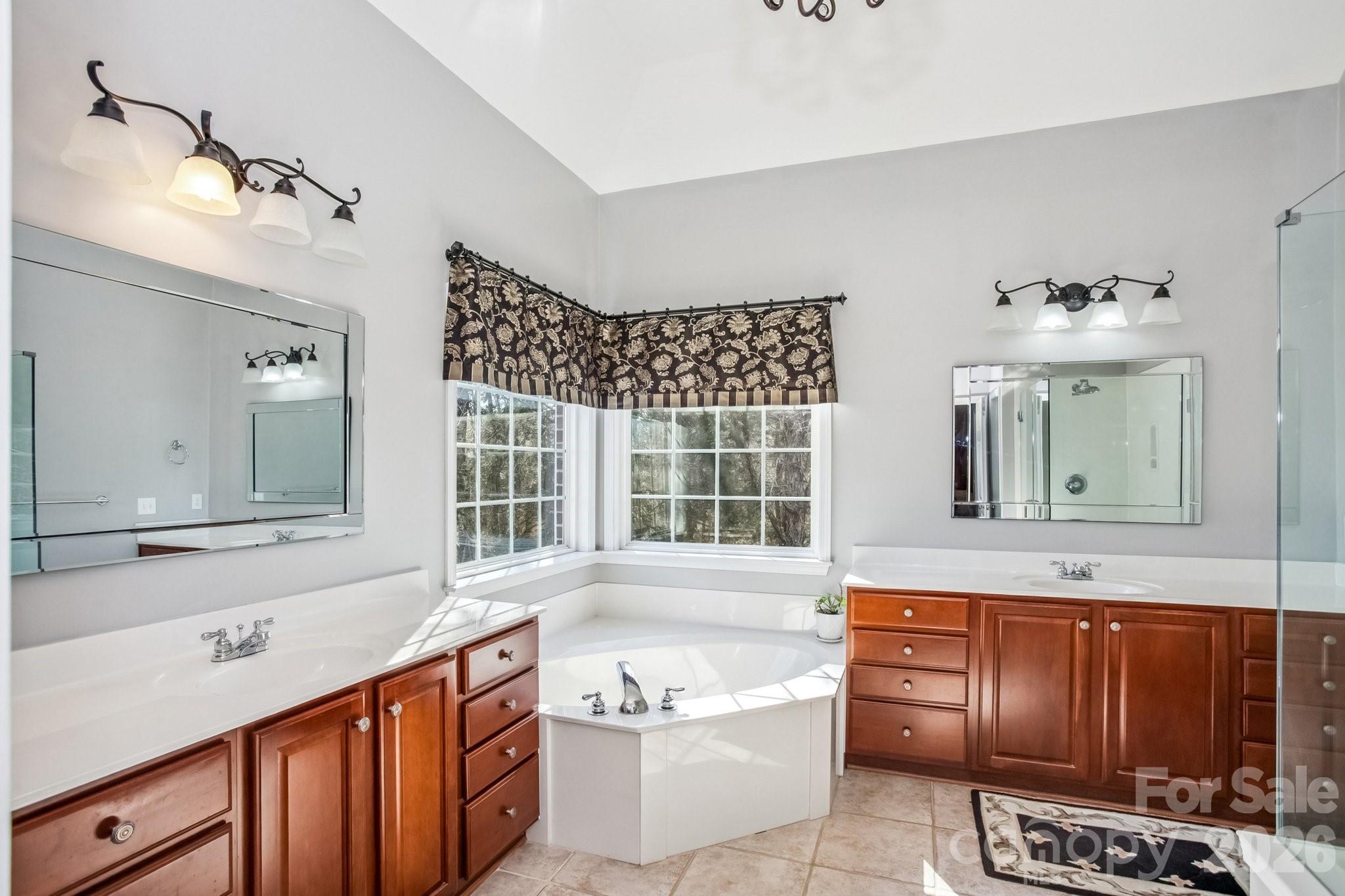 9018 Kensington Forest Drive Harrisburg NC 28075