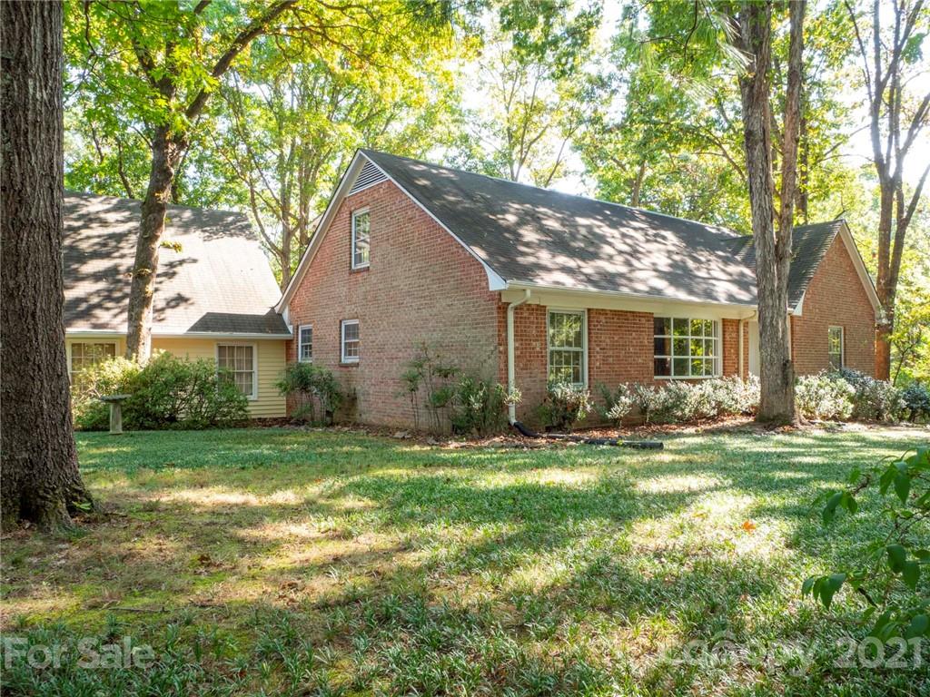 2517 East Providence Drive Charlotte NC 28270