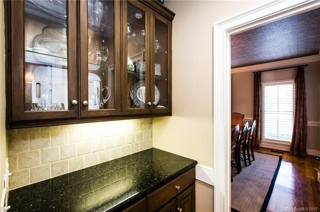 5325 Haynes Hall Place Charlotte NC 28270