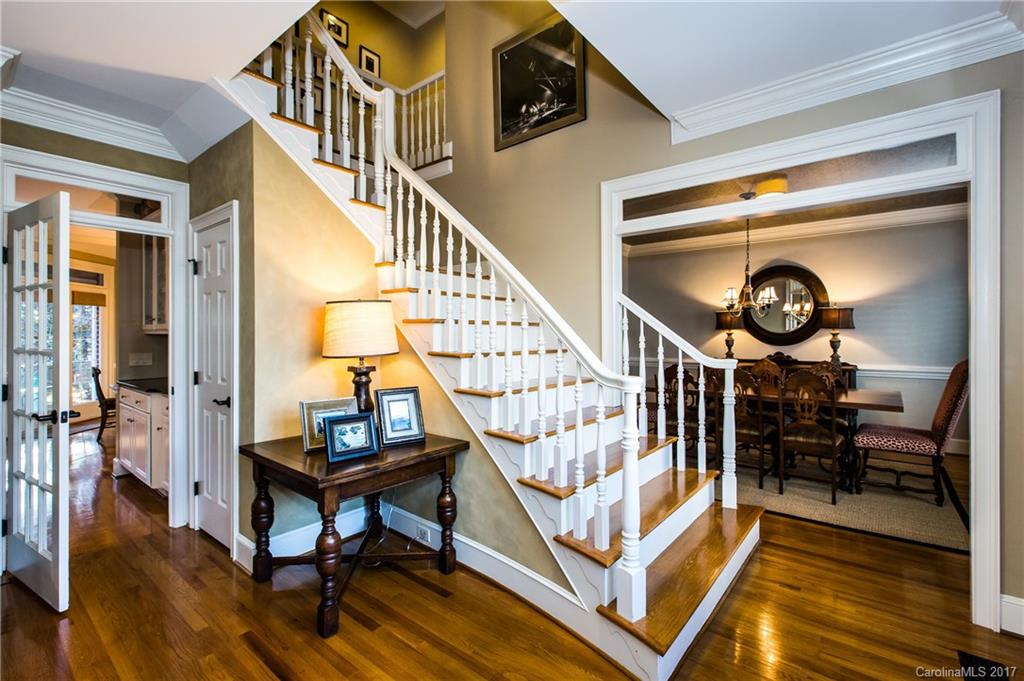 5325 Haynes Hall Place Charlotte NC 28270
