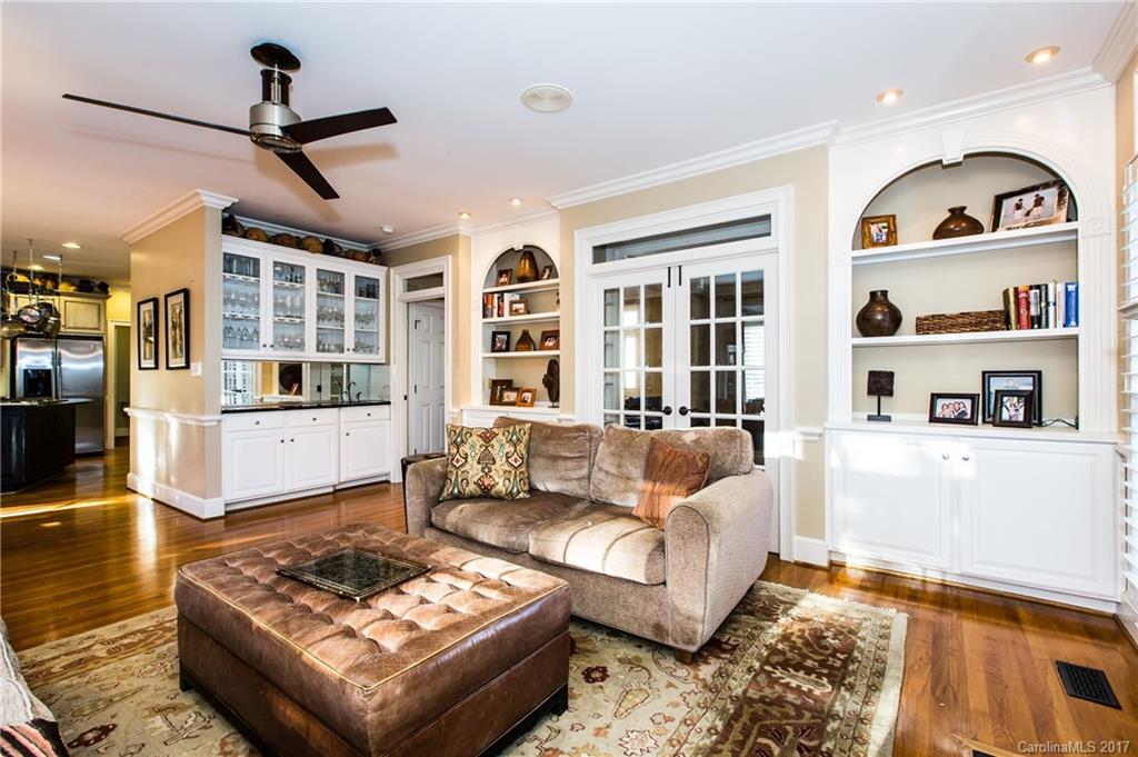 5325 Haynes Hall Place Charlotte NC 28270