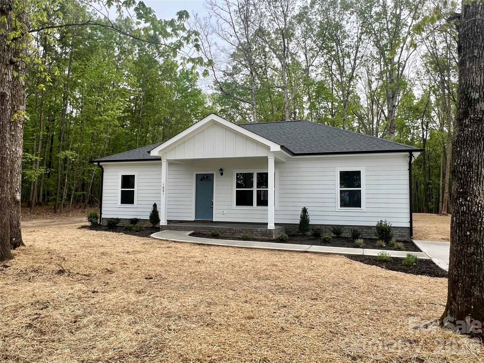 1601 N Sutherland Avenue Monroe NC 28110