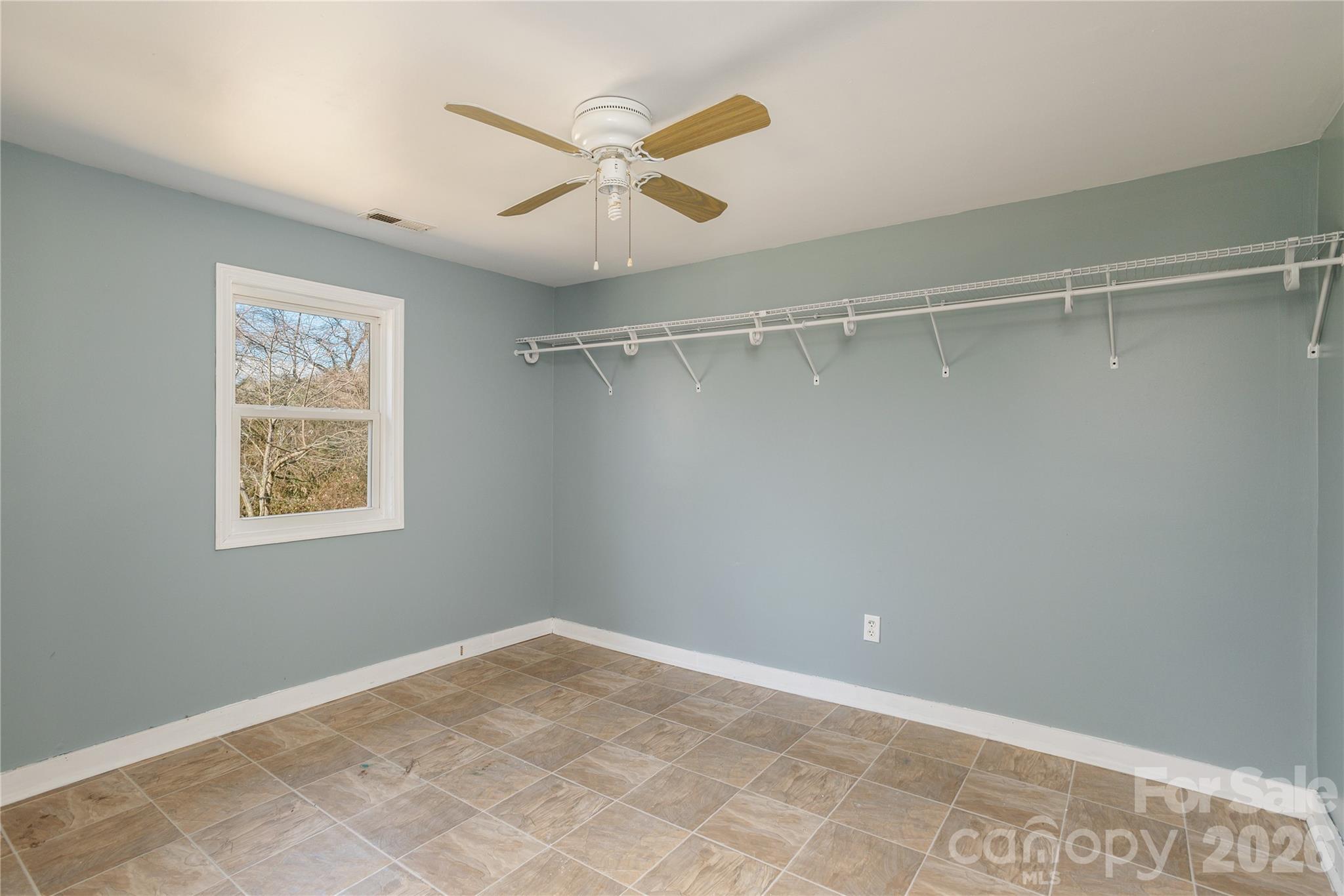 22 Madrid Lane Hendersonville NC 28792