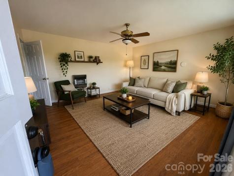 22 Madrid Lane Hendersonville NC 28792