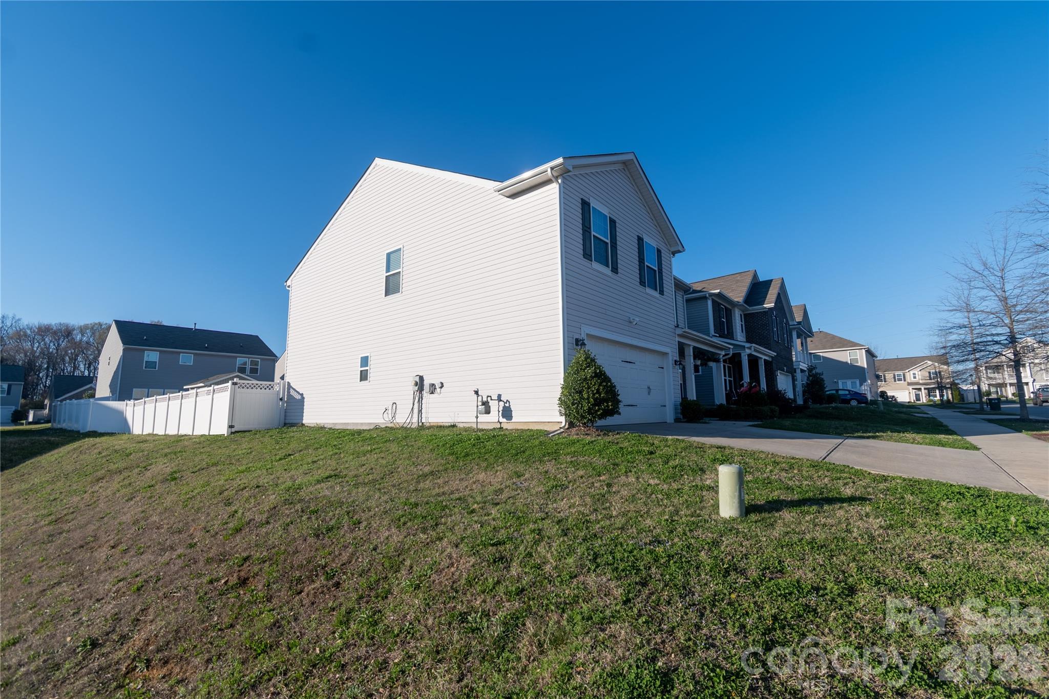 4320 Staffordshire Lane Charlotte NC 28213