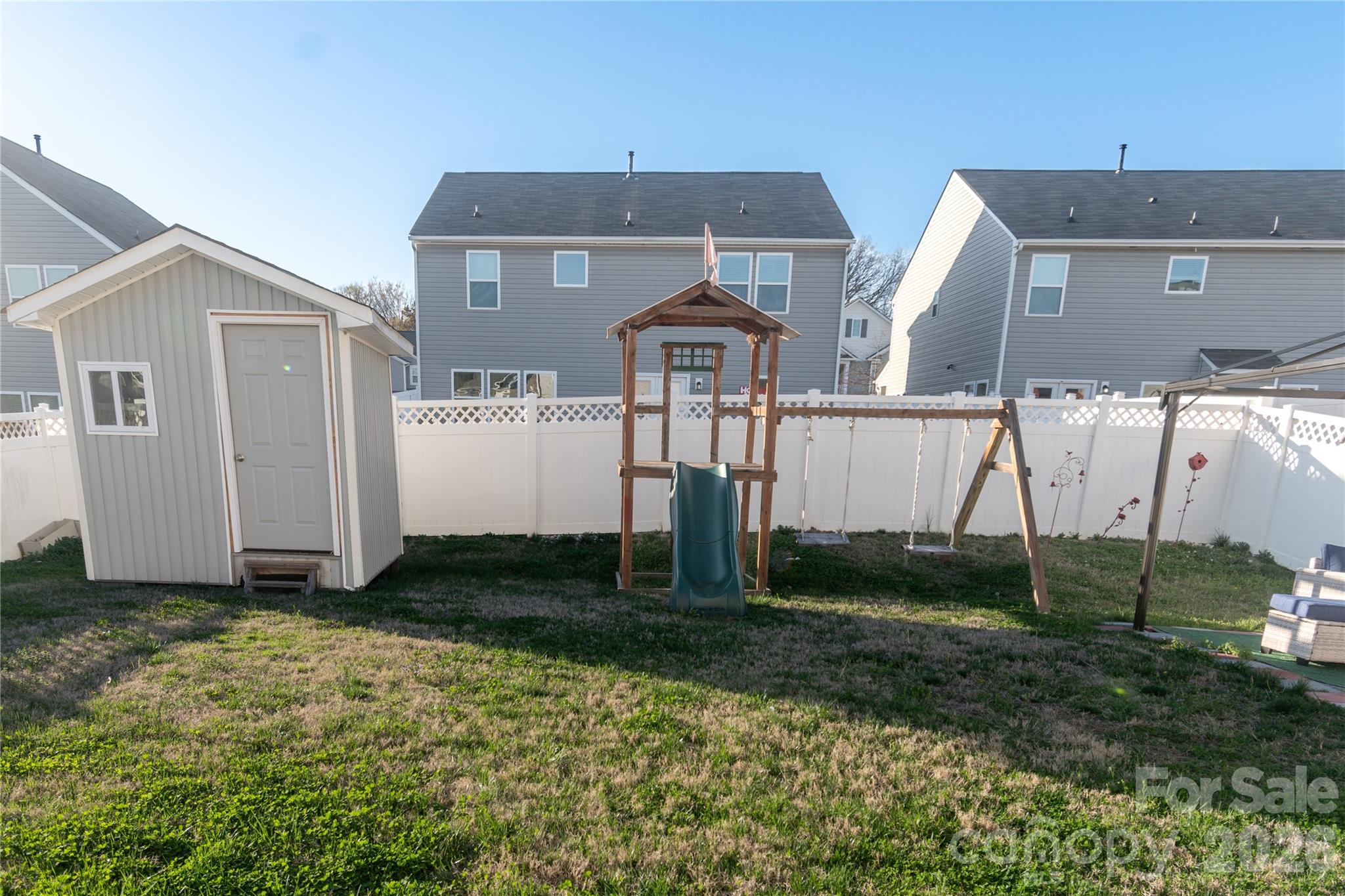 4320 Staffordshire Lane Charlotte NC 28213