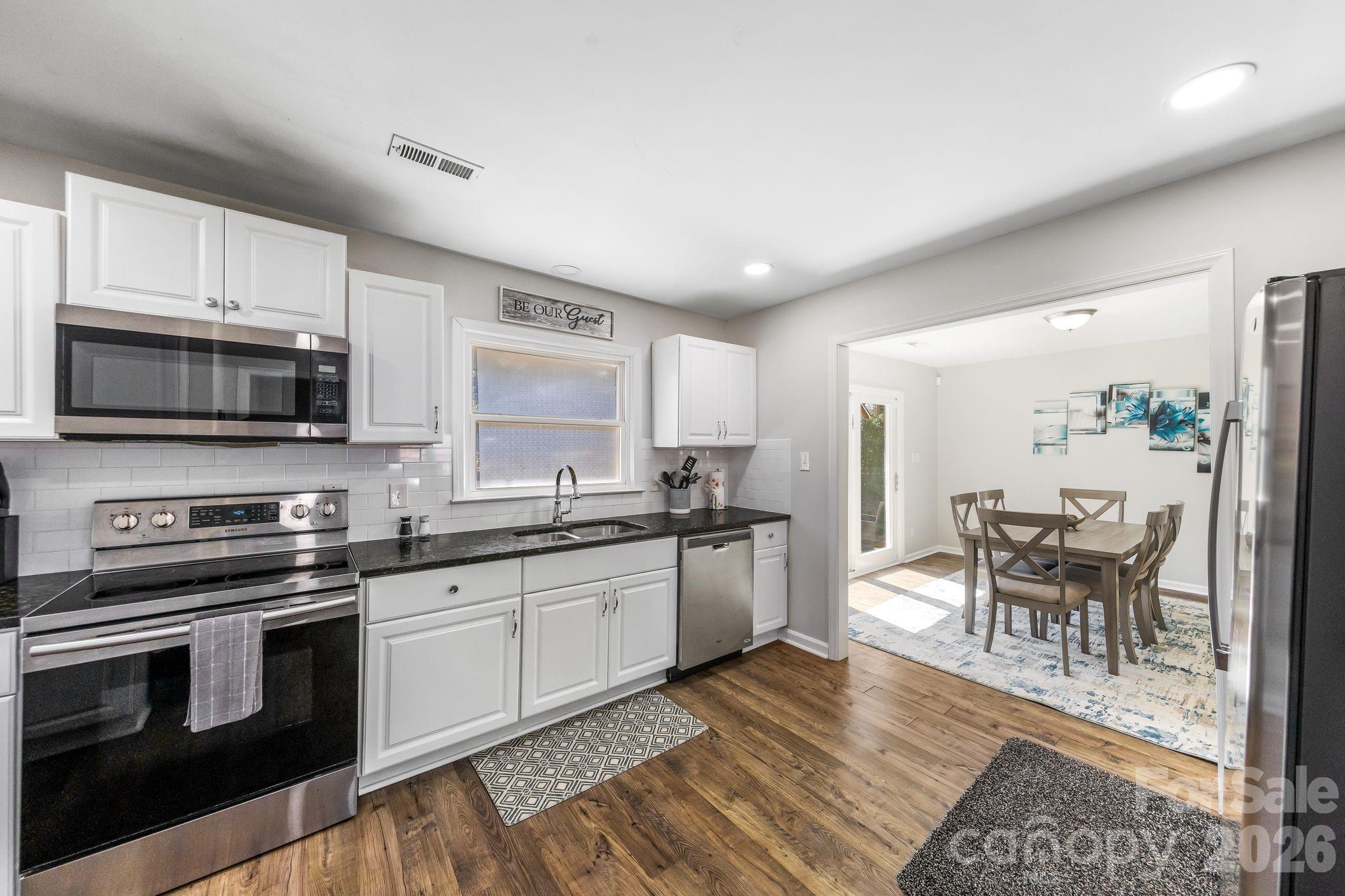 4508 Belle Plaine Drive Charlotte NC 28215