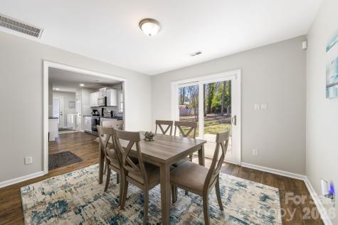4508 Belle Plaine Drive Charlotte NC 28215