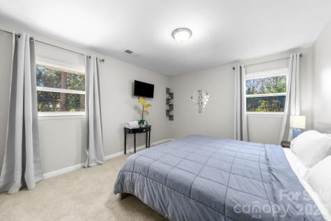 4508 Belle Plaine Drive Charlotte NC 28215