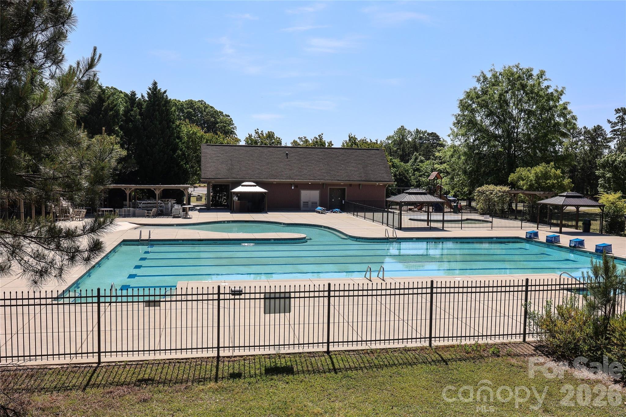 14027 Heron Crest Trace Charlotte NC 28278