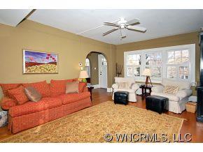 33 Mount Vernon Circle Asheville NC 28804