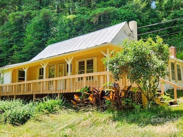 331 Thompson Road Spruce Pine NC 28777