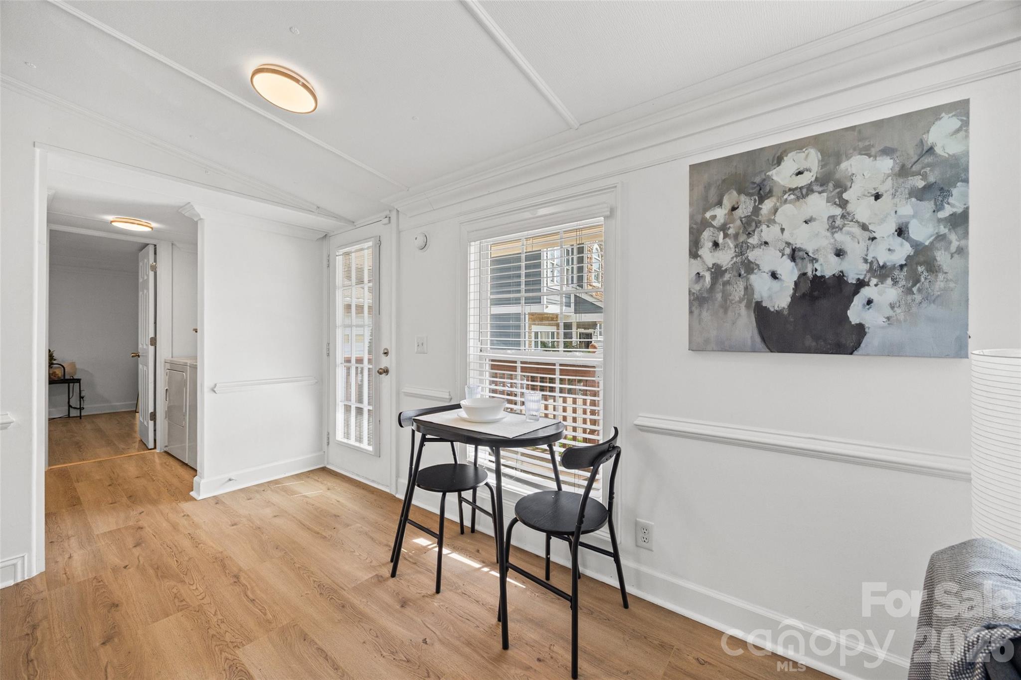 5024 Victoria Avenue Charlotte NC 28269