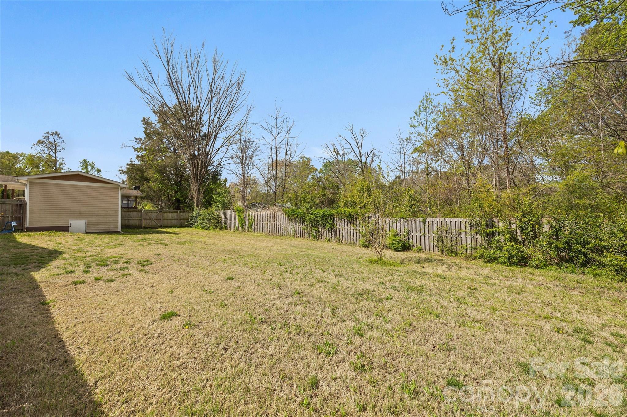 5024 Victoria Avenue Charlotte NC 28269