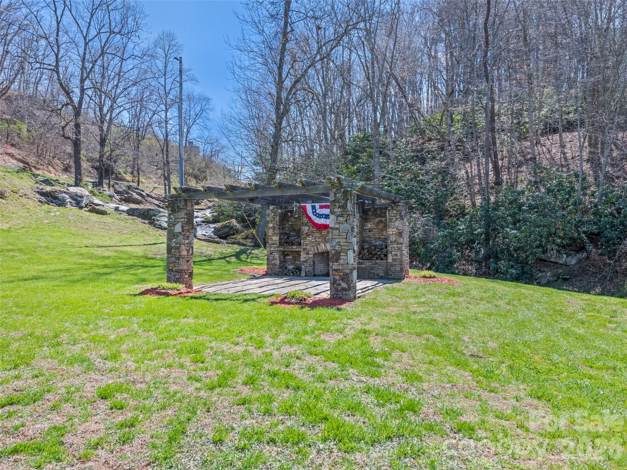 288 Ironwood Drive Clyde NC 28721