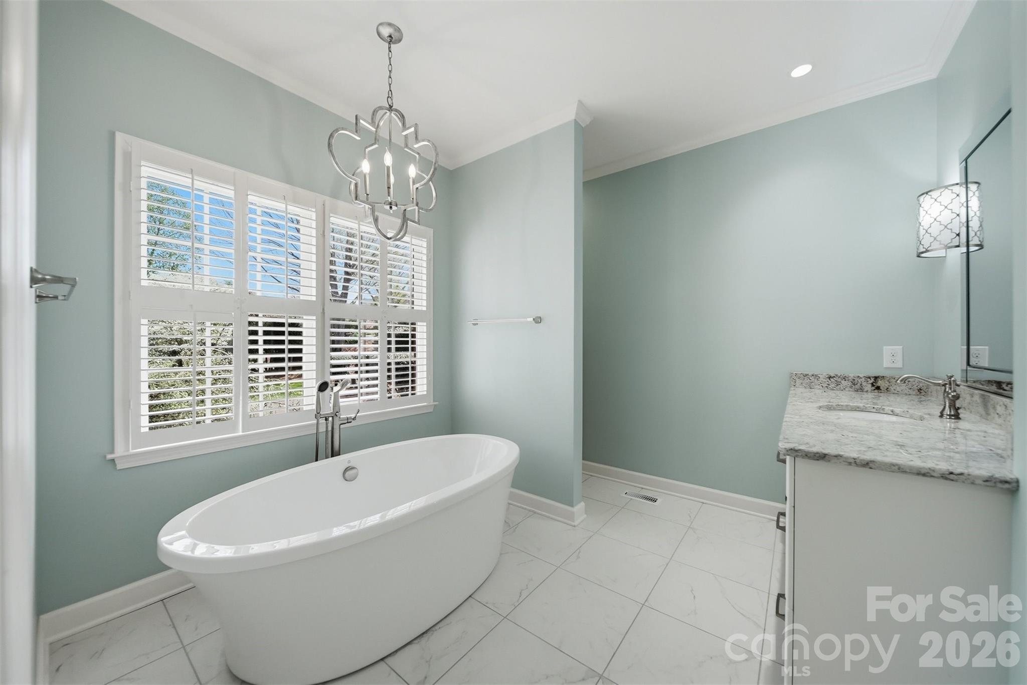 3820 8th Street Place NW Hickory NC 28601