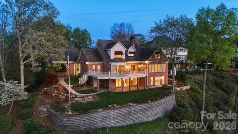 3820 8th Street Place NW Hickory NC 28601
