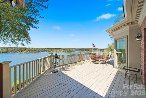 3820 8th Street Place NW Hickory NC 28601