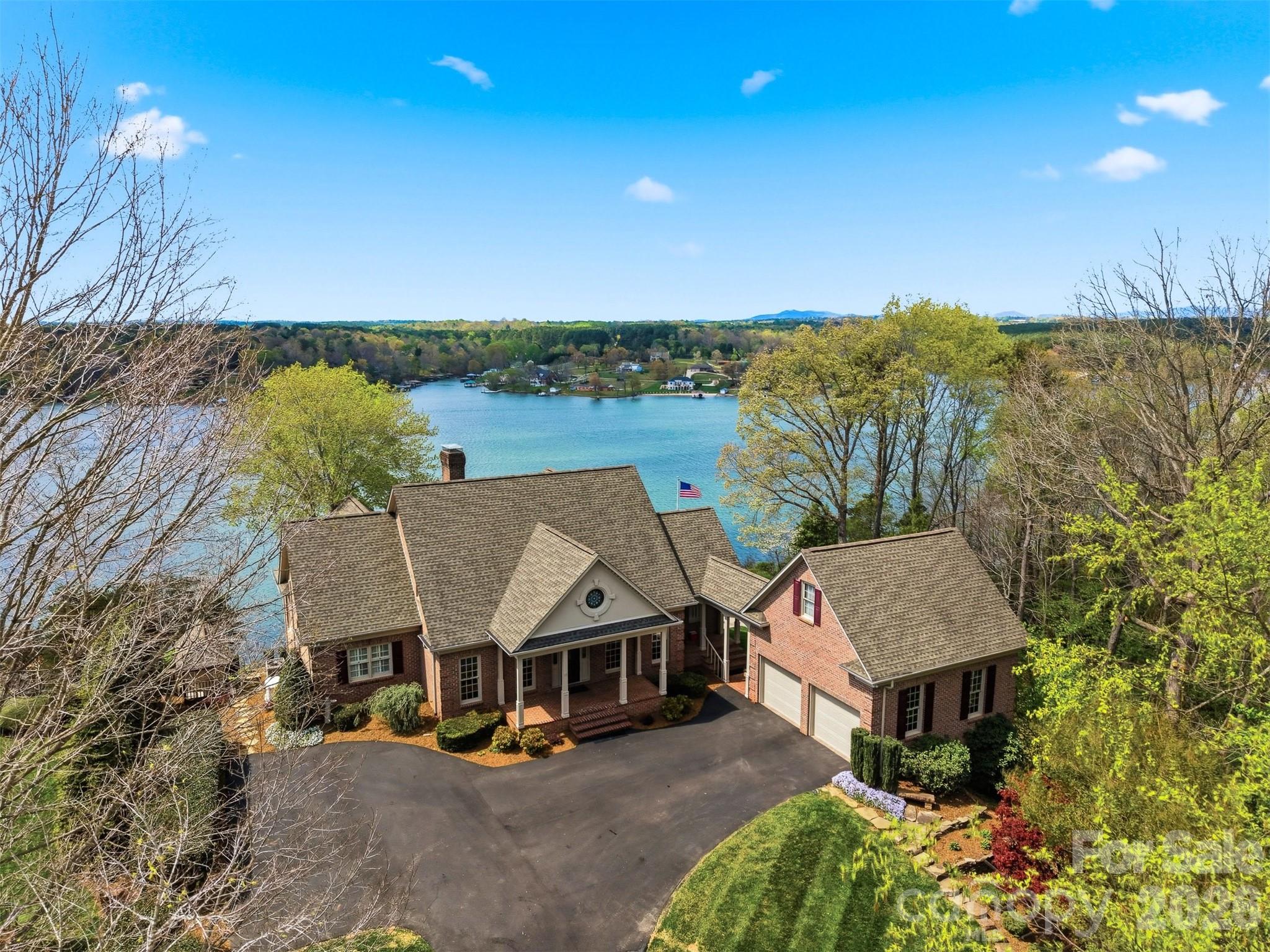 3820 8th Street Place NW Hickory NC 28601
