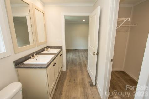 30 Babb Street Waynesville NC 28786