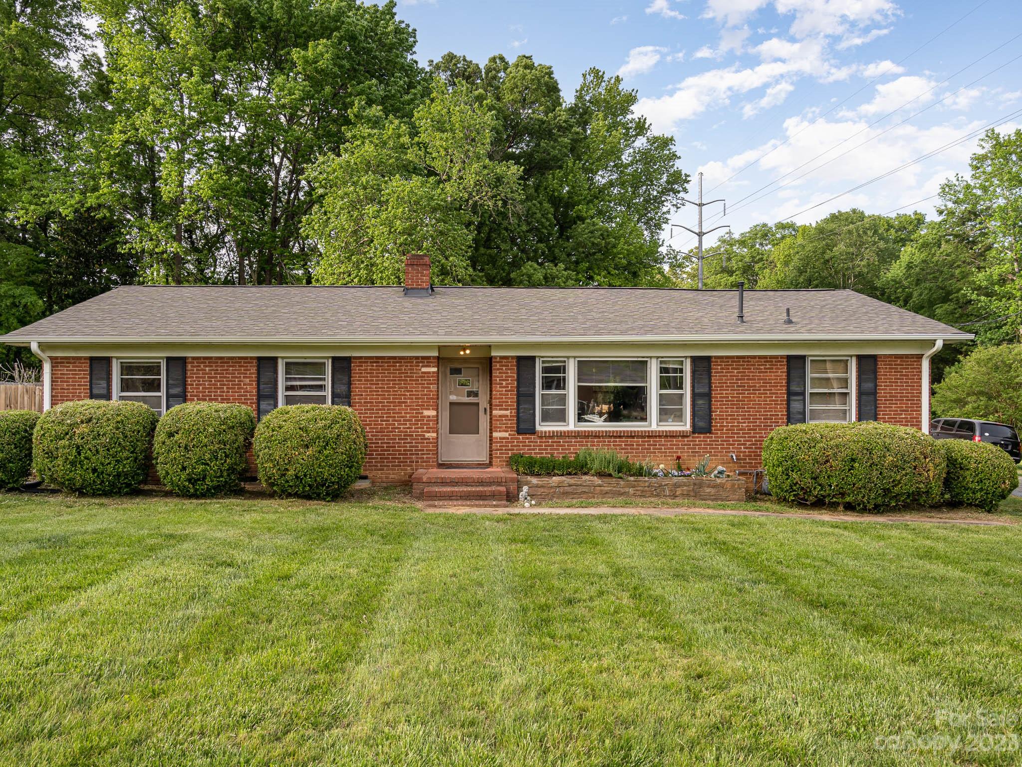 6335 Lakefill Road Charlotte NC 28212
