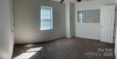 5884 Prescott Court Charlotte NC 28269