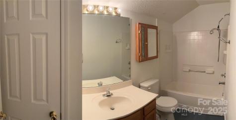 5884 Prescott Court Charlotte NC 28269